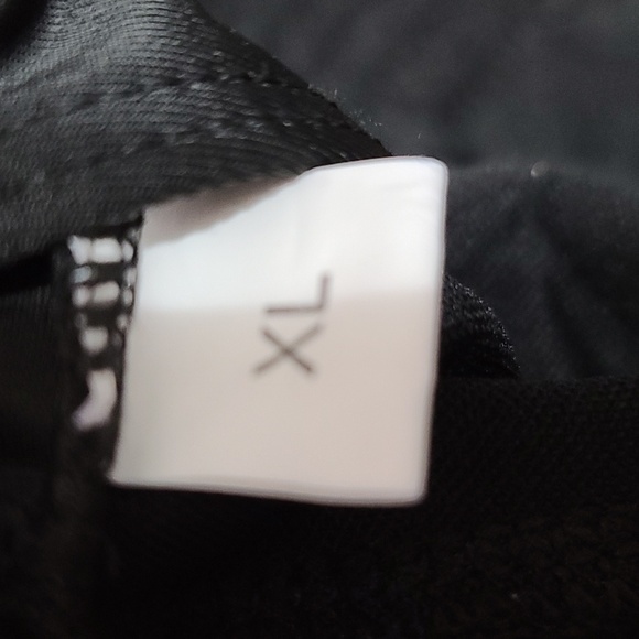 Unbranded Womens Swimsuit One Piece Black W/Gold Ric A Rac Sequins Size XL EUC - Picture 9 of 9